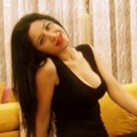 Güneşli Escort ile Geceye Selam Verin - Çekicilik, Tutku ve Şehvet