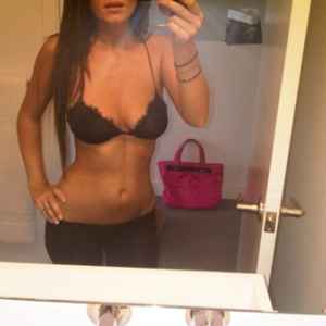 Sefaköy Escort'dan Zarif ve Zarafetin Adresi: Nergis